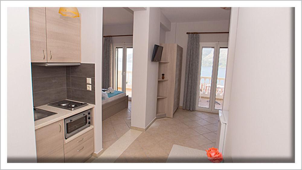 Blue Bay Apartments Sívota Dış mekan fotoğraf